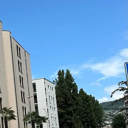 Charming New 1br Oasis Near Лугано