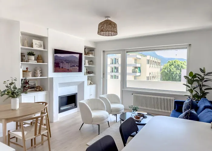 アパート Charming New 1br Oasis Near ルガーノ