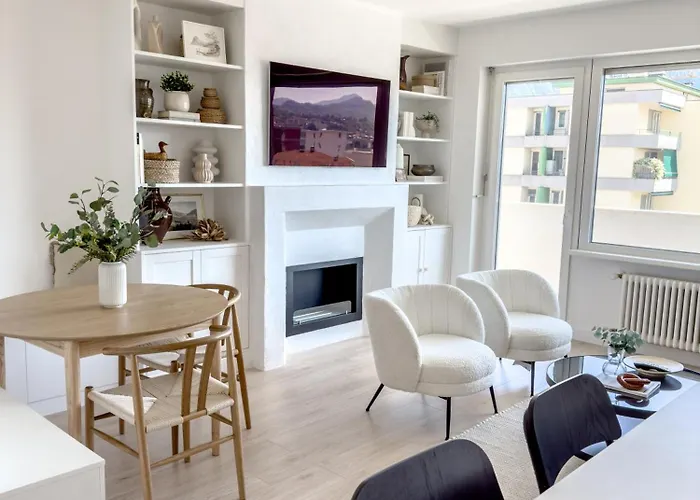 Charming New 1br Oasis Near * ルガーノ